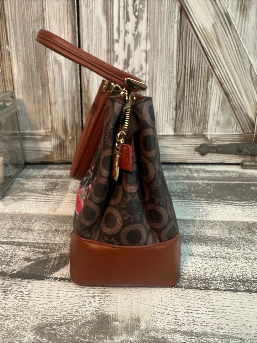 Nicole Lee USA Brown Satchel Handbag Purse Retro Convertible Print NWT Tags